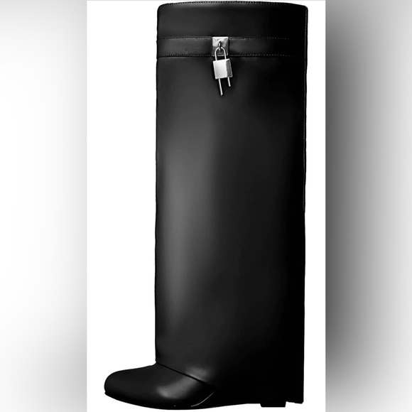 Fold Over Boots - Picture 4 of 4